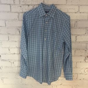 Vineyard Vine Long Sleeved Button Down Shirt